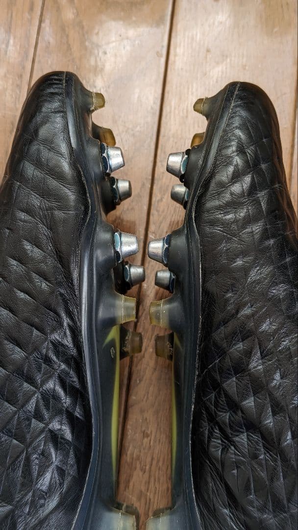 ナイキ ティエンポレジェンド8 SG ACC　サッカースパイク　NIKE