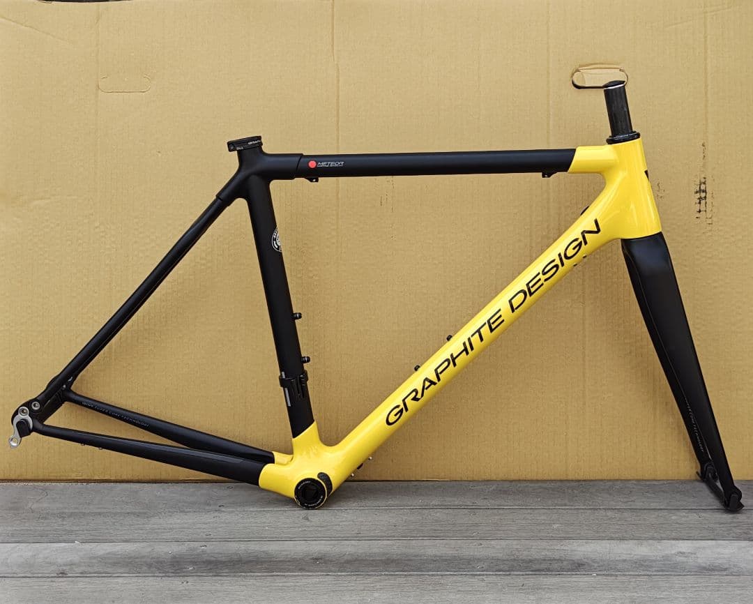 【期間限定値下げ】GRAPHITE DESIGN METEOR フレーム 美品