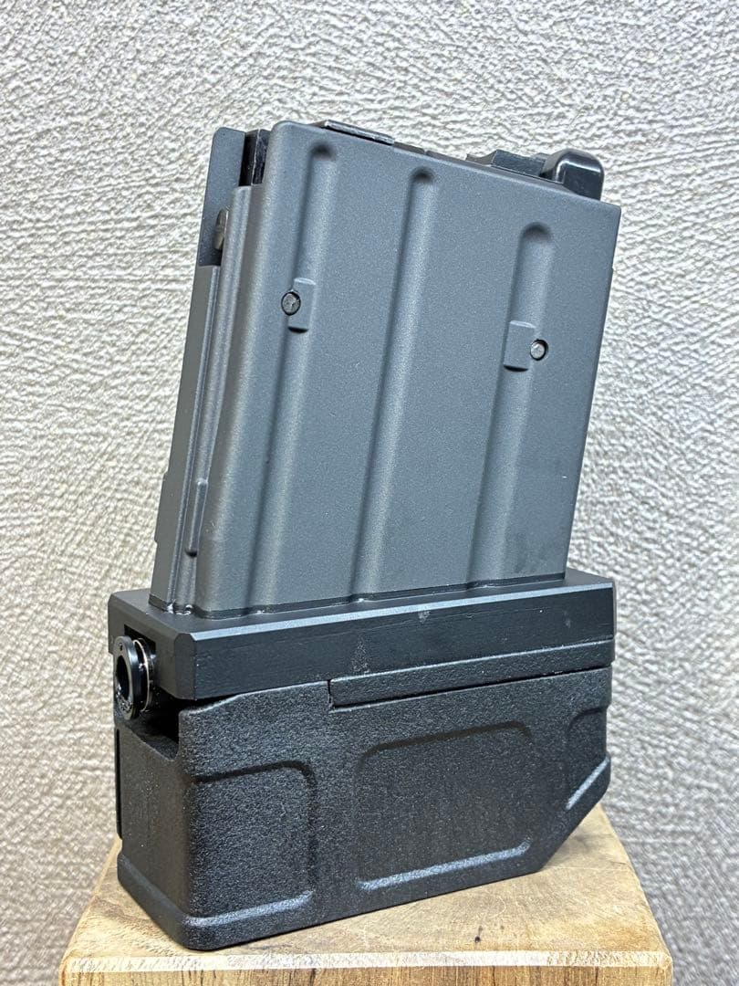 R7-15 東京マルイ GBB M4 マガジンアダプター 外部ソース仕様
