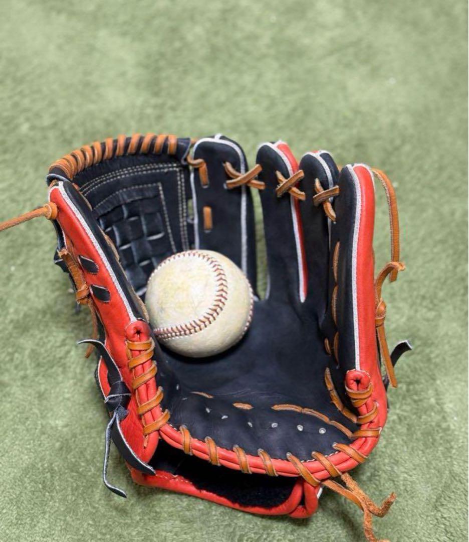 き*ら様 軟式用グローブ 黒と赤