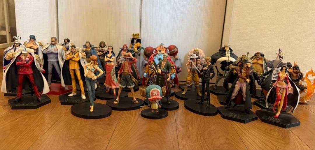 超レア　ワンピース 麦わら一味　王下七武海海軍大将フィギュアセット　コンプリート