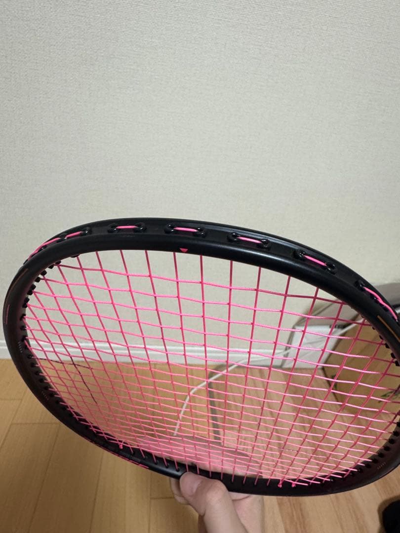 バドミントンラケット リーニン　AXFORCE80ケース付き
