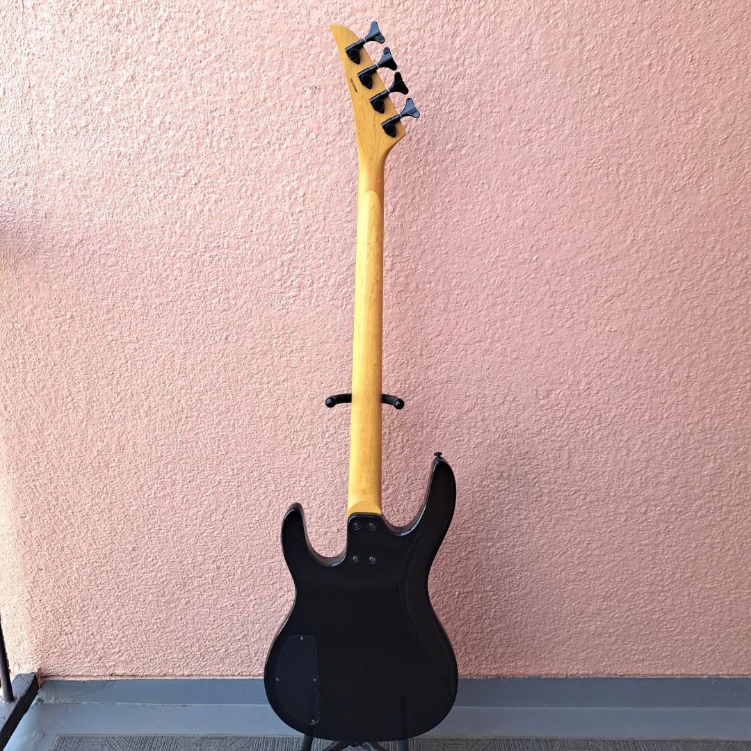 ■Kramer Striker 422S BASS クレイマー ストライカー