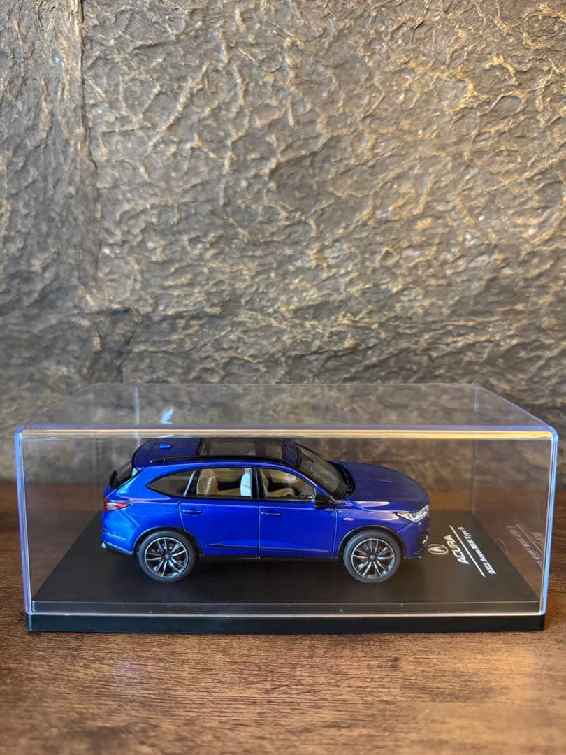 Acura MDX Type S 1/43 スケール模型