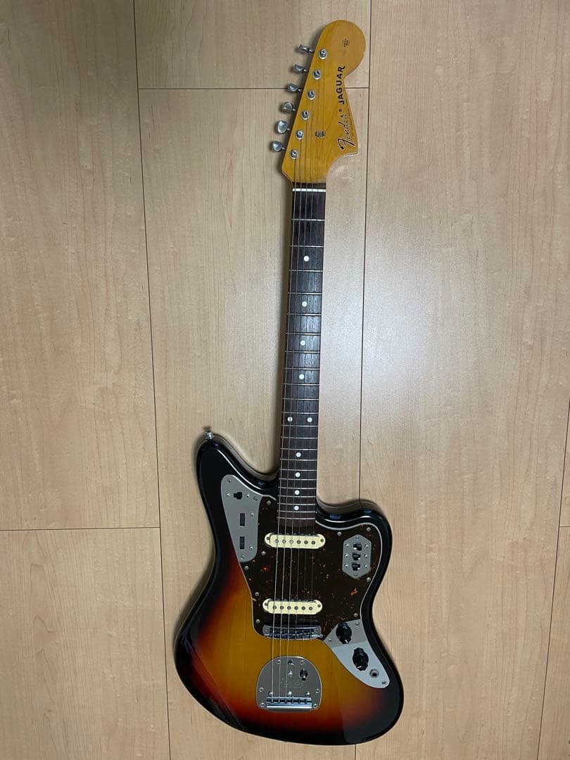 Fender Japan jaguar サンバースト