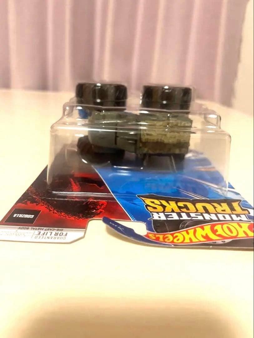 ✴︎限定品✴︎ ホットウィール　キャラクターコラボ　4点セット　ミニカー　バラ売り可