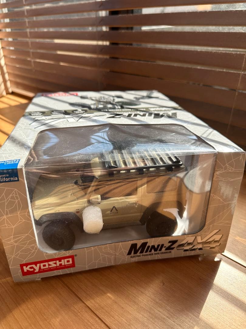 Kyosho Mini-Z 4x4 ベージュ　アピオジムニーシエラ