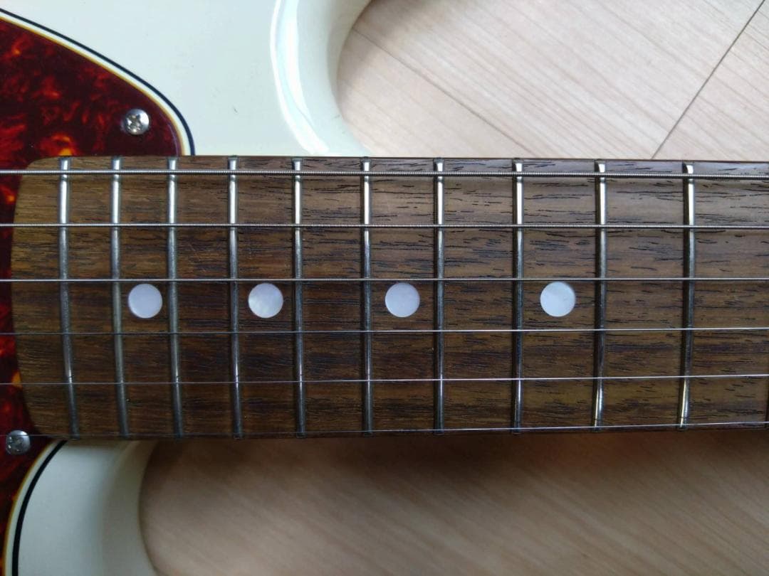 ギター FENDER JAPAN CHAR MUSTANG Olympic White