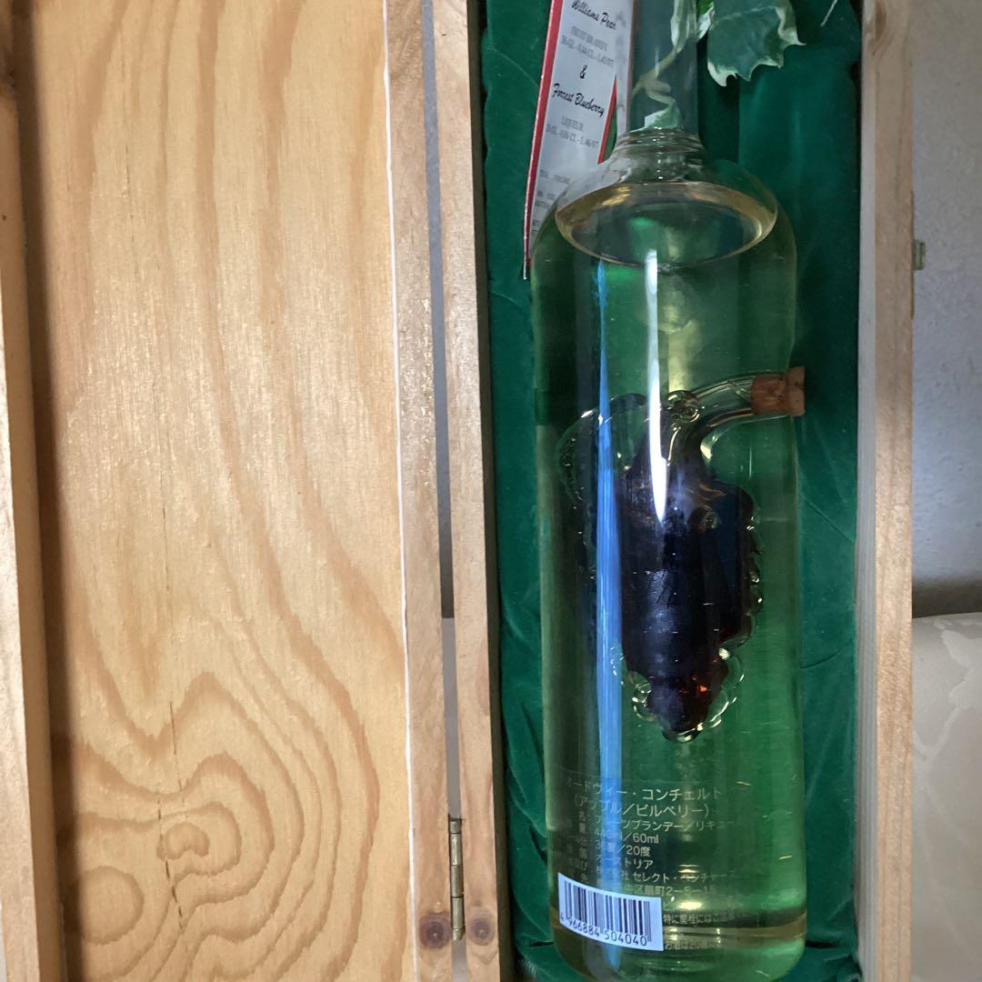 オーストリア産　オードヴィーコンチェルト　フルーツブランデー　未開封　木箱