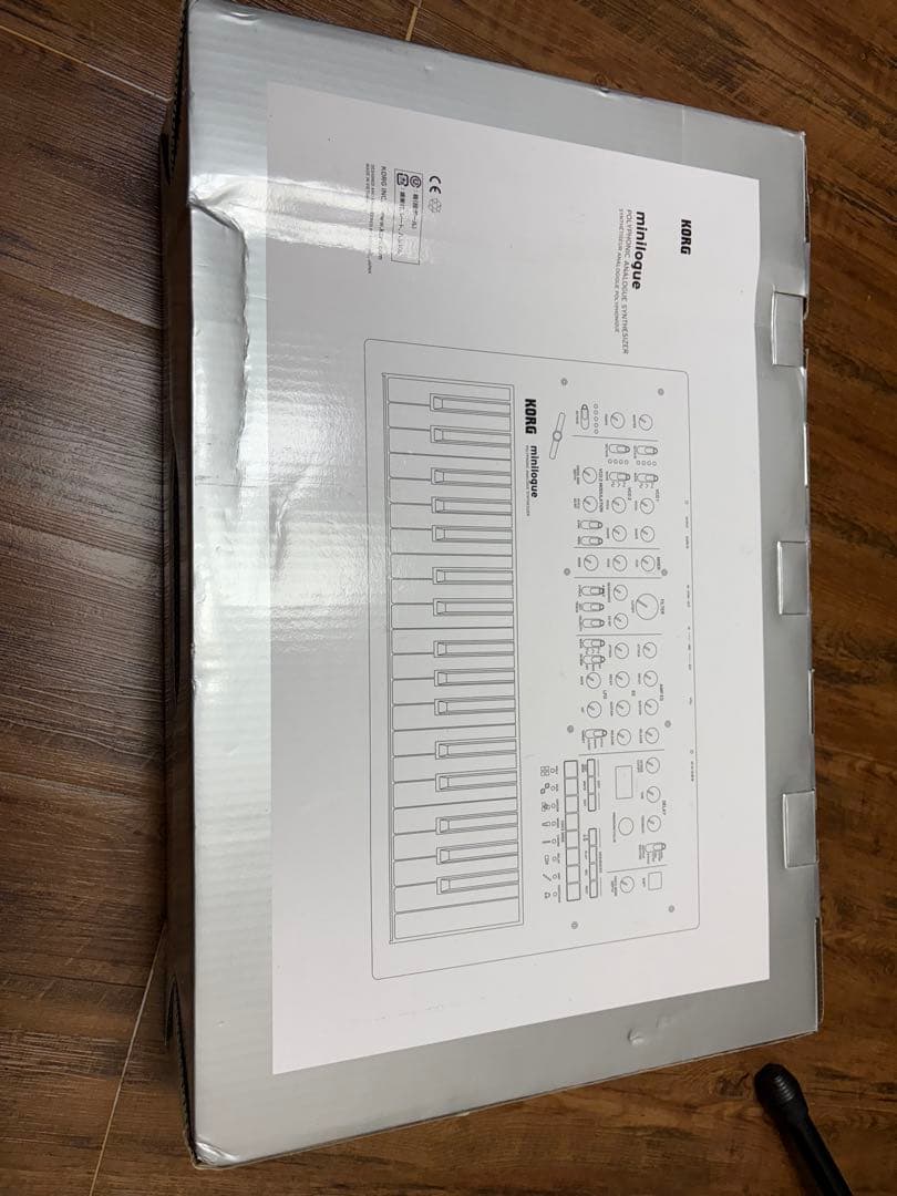 KORG minilogue bass アナログシンセサイザー　動作確認済み