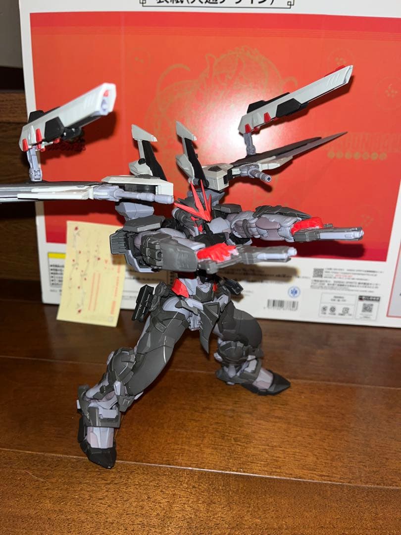 1/100 ガンダムアストレイノワール　ハイレゾリューションモデル