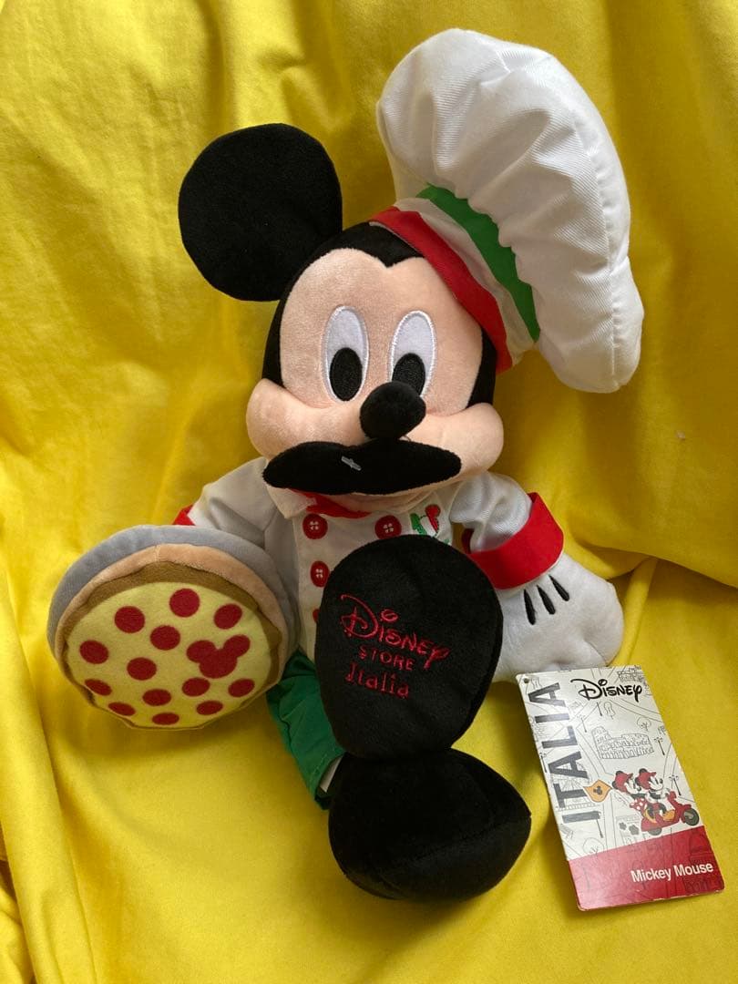イタリアディズニーストア限定‼️✳️ミッキー　ぬいぐるみ　シェフ ピザ‼️✳️クッキング