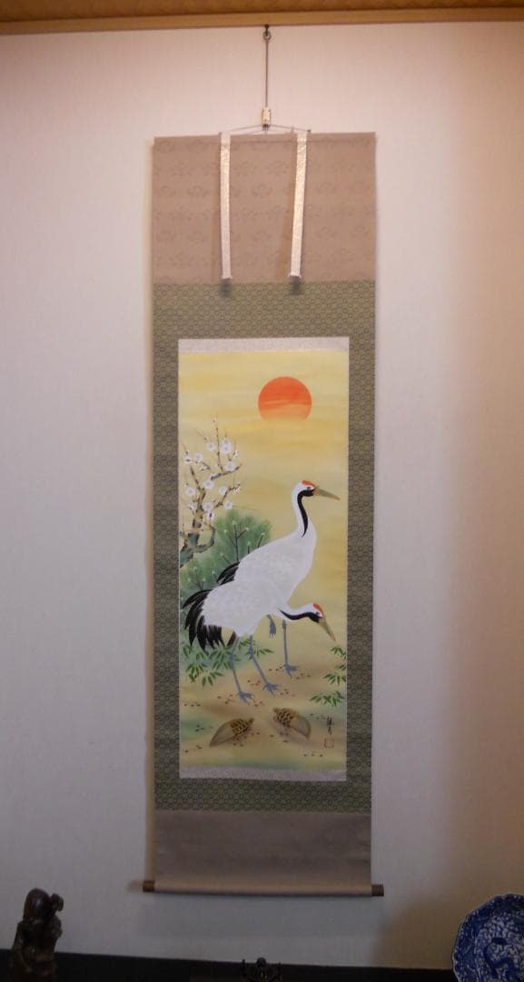 掛け軸 森山観月 松竹梅鶴亀図 絹本 希少 軸装 茶道具 掛軸 美品 です。