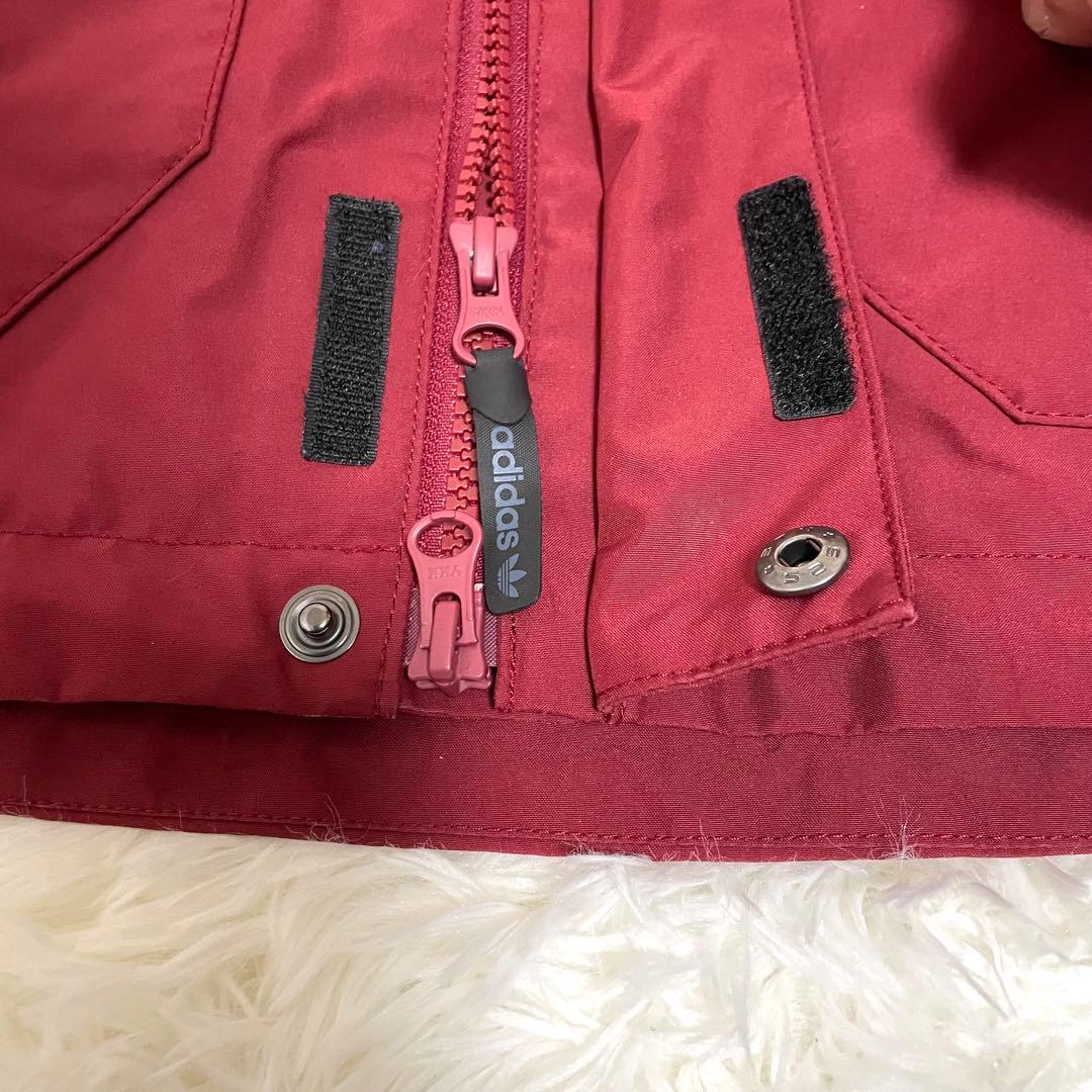 adidas エリック・ジャクソン　シグネチャーモデル スノーボード　ウェア