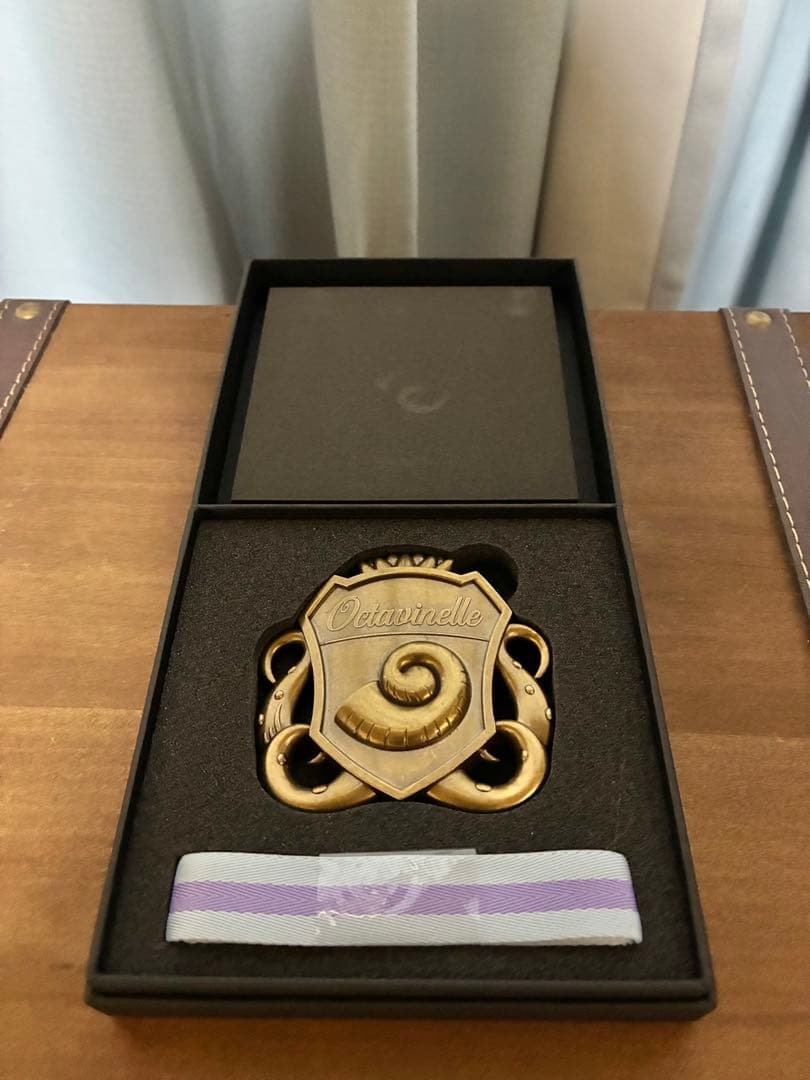 オクタヴィネル　腕章　レプリカ　アズール　ジェイド　フロイド　ツイステ