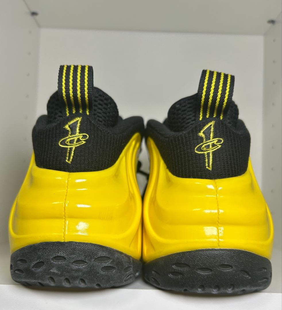 Nike Foamposite イエロー　ウータンクラン