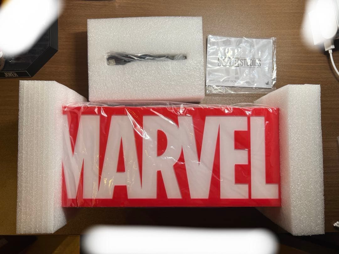 マーベル　marvel ロゴライトボックス