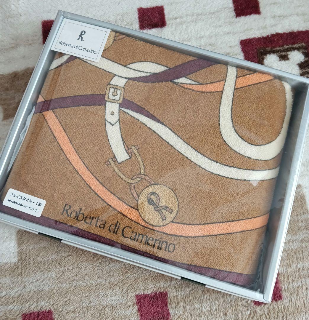 Roberta di Camerino バス　フェイス　ハンドタオル　ロベルタ