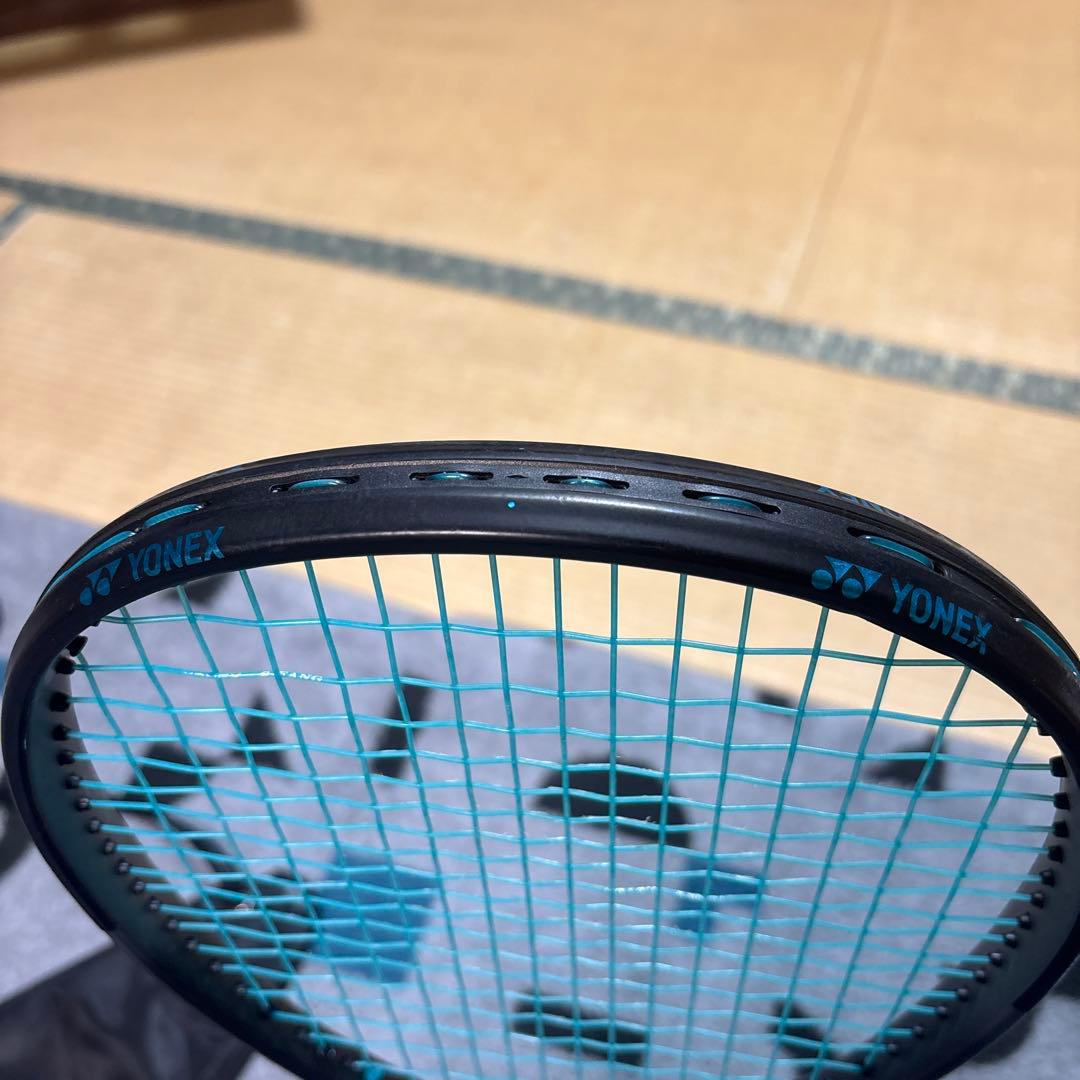 ソフトテニスラケット　ボルトレイジ8S