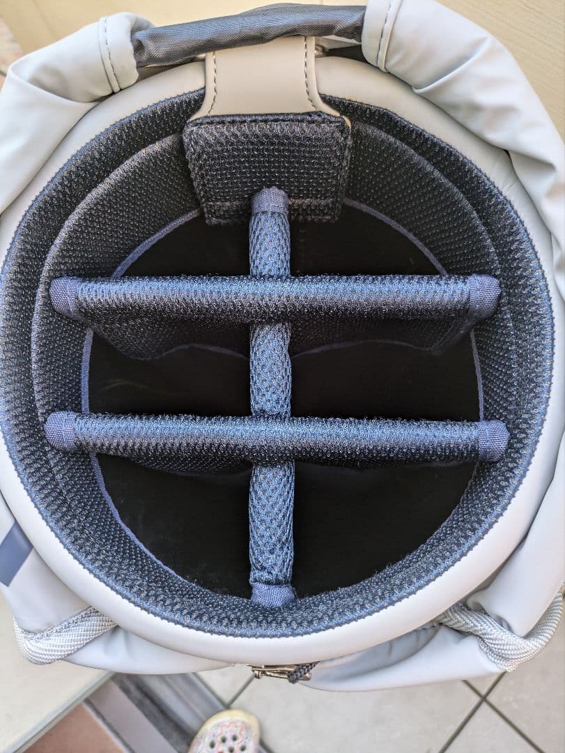 GW最終日セール！LE COQ SPORTIF キャディバッグ