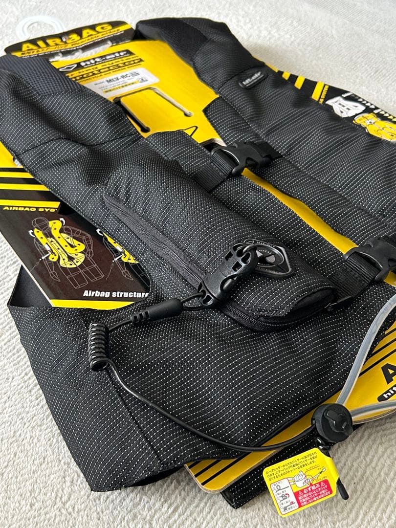 hit-air MLX-RE3 ブラック/イエロー ライフジャケット