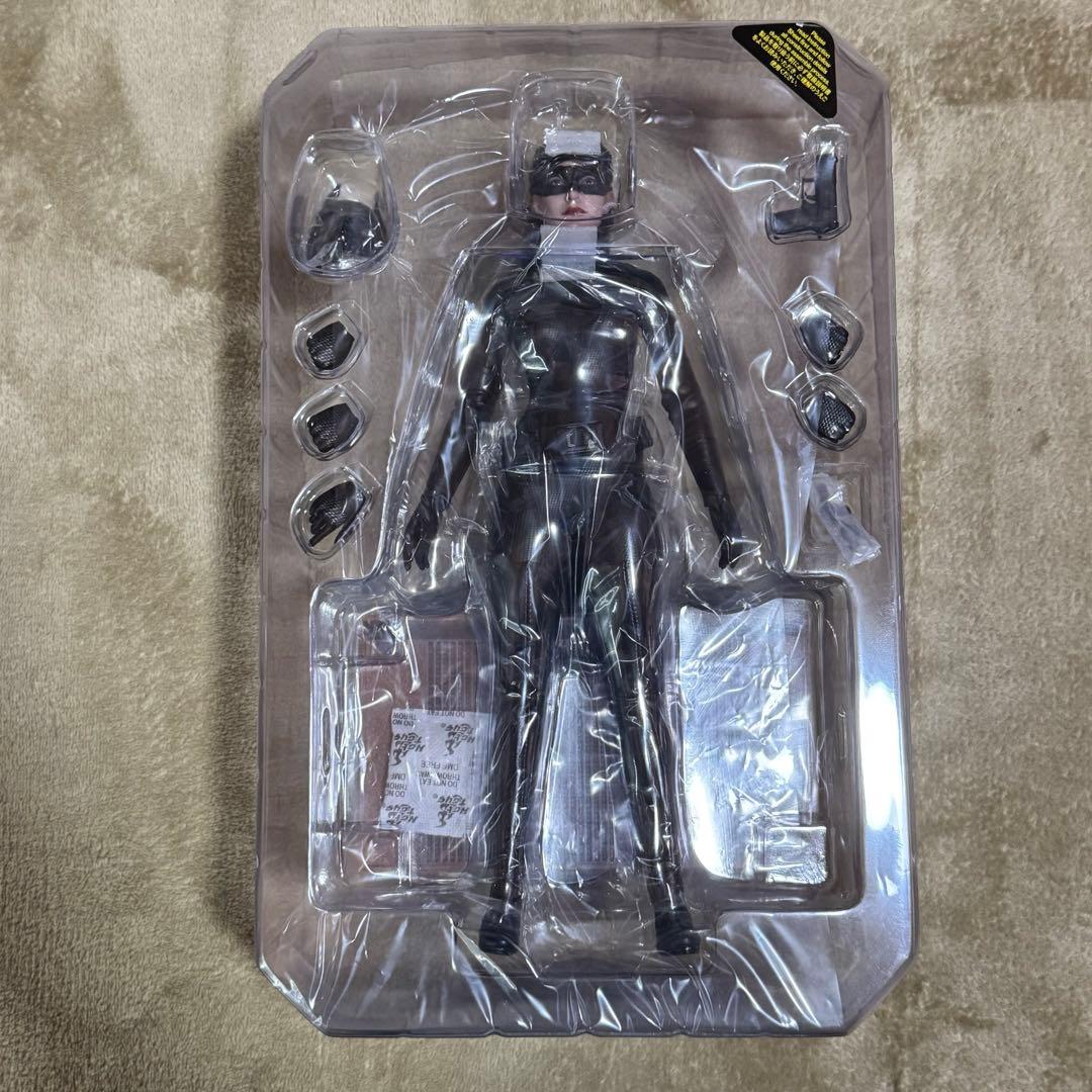 キャットウーマン　ホットトイズ　【ムービー・マスターピース】