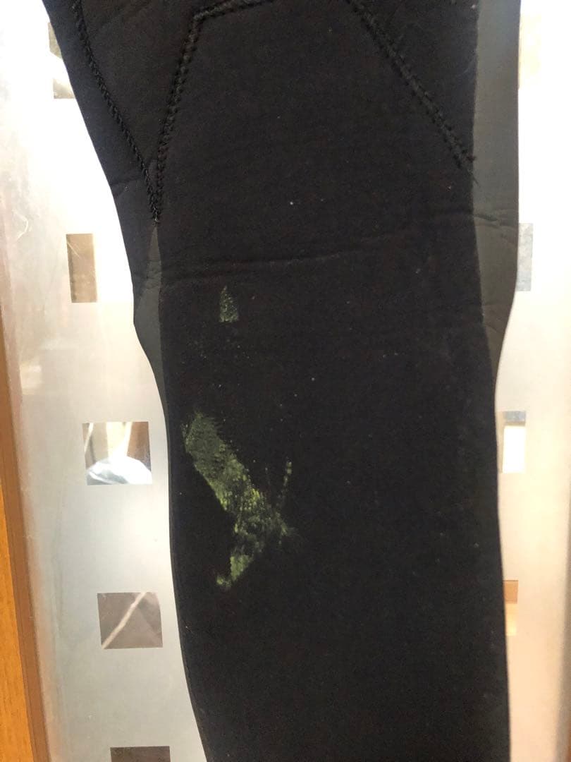 レア⭐︎Volcom ボルコム セミドライスーツ 4✖️3 USLサイズ メンズ