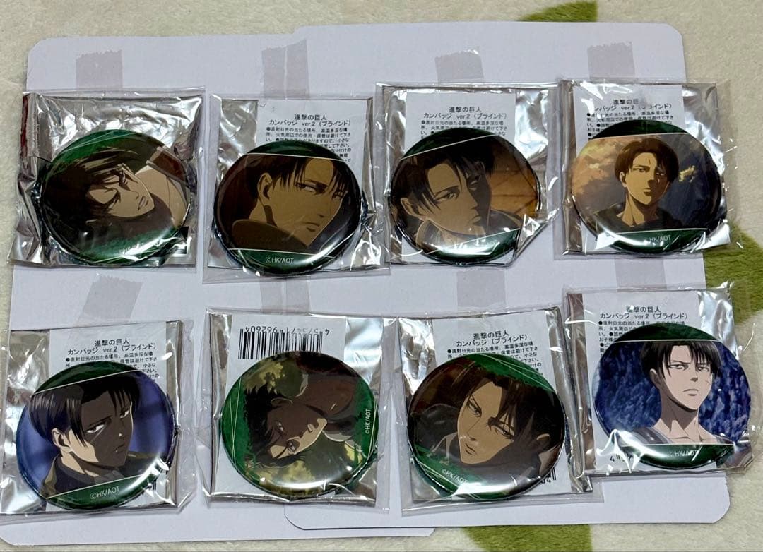 進撃の巨人 リヴァイ THE キャラ カンバッジ セット