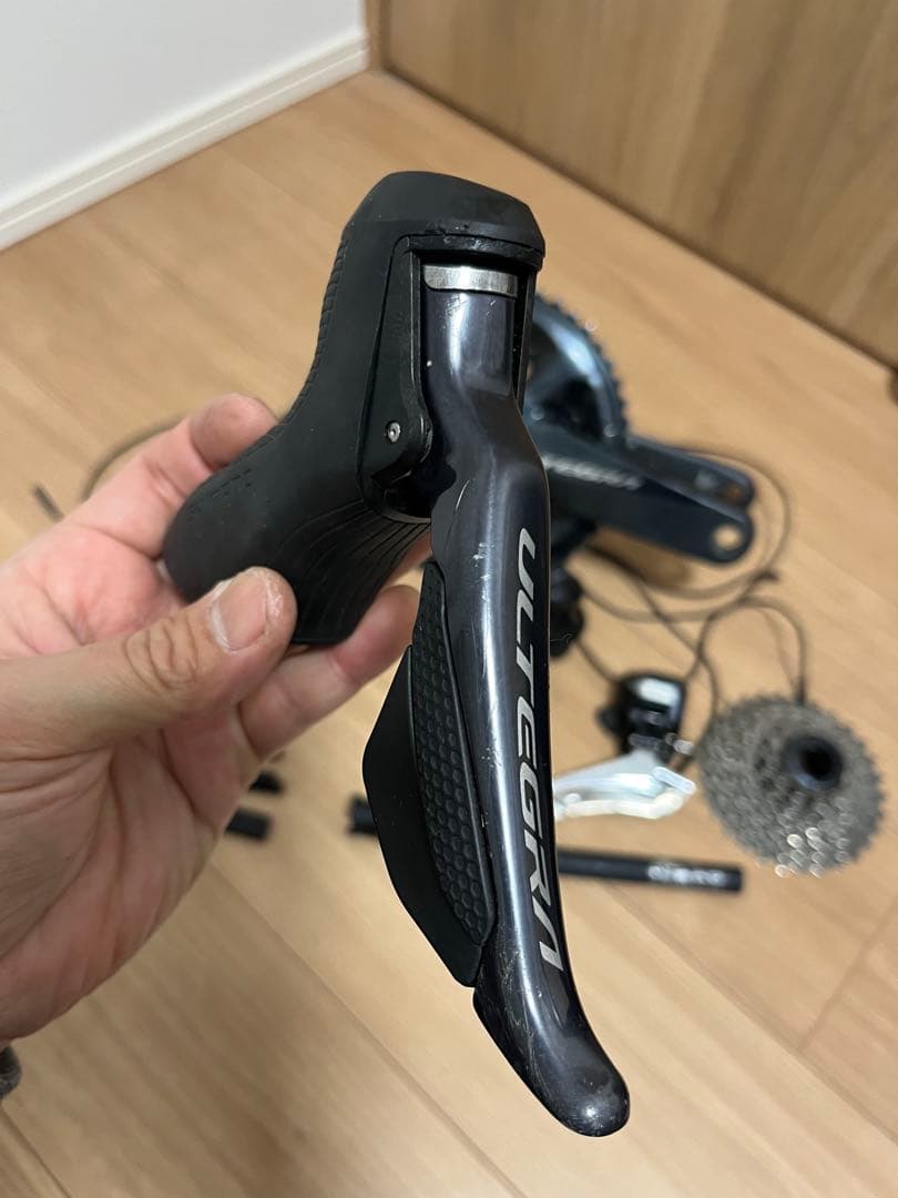 SHIMANO URTEGRA R8070 グループセット