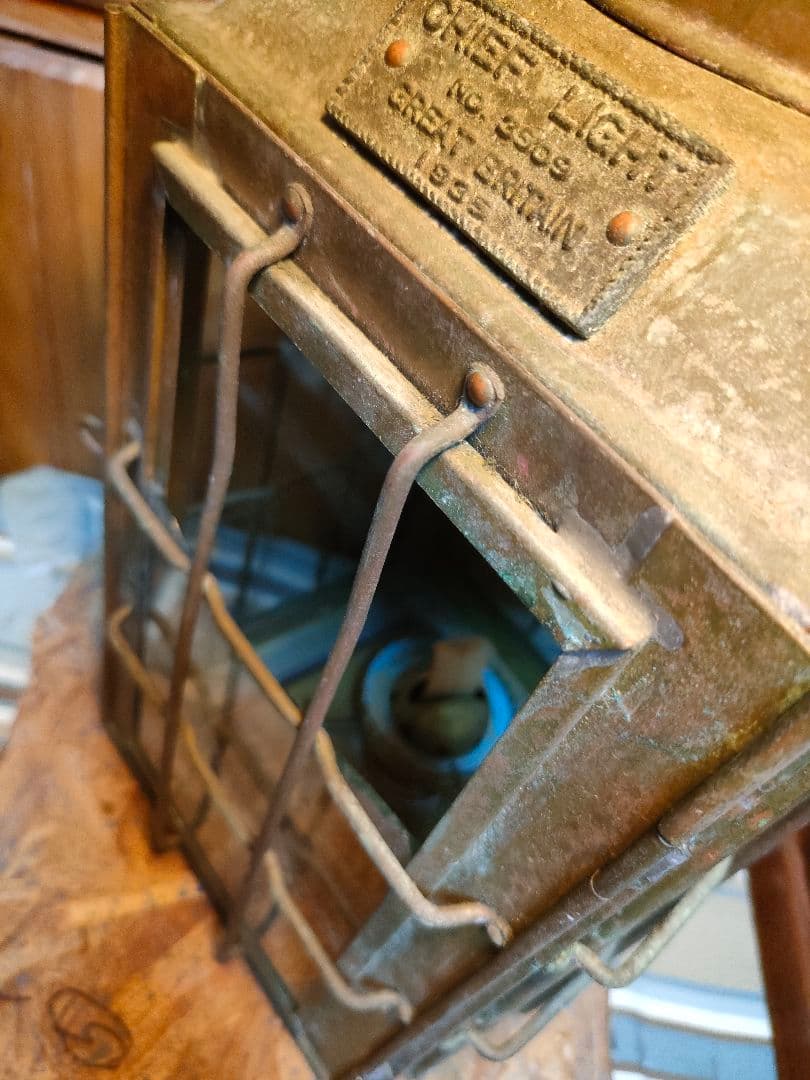 ✷antique✷CHIEF LIGHT✷真鍮