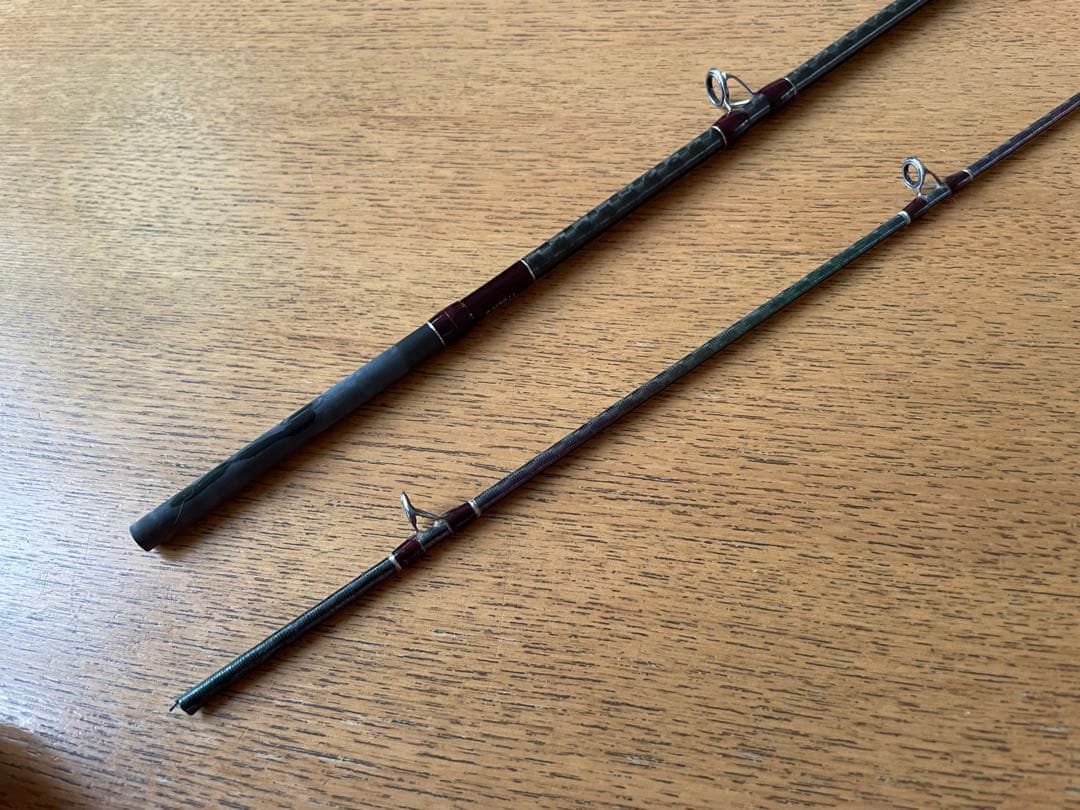 シマノ　ワールドシャウラ　1702r-2 スーパーレッド　ジャンク