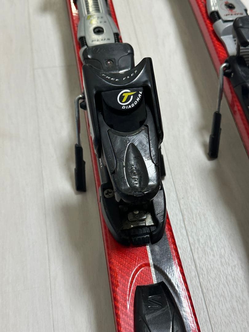 SALOMONスキー板 SUPERAXE EQUIPE 2V ビンディング付