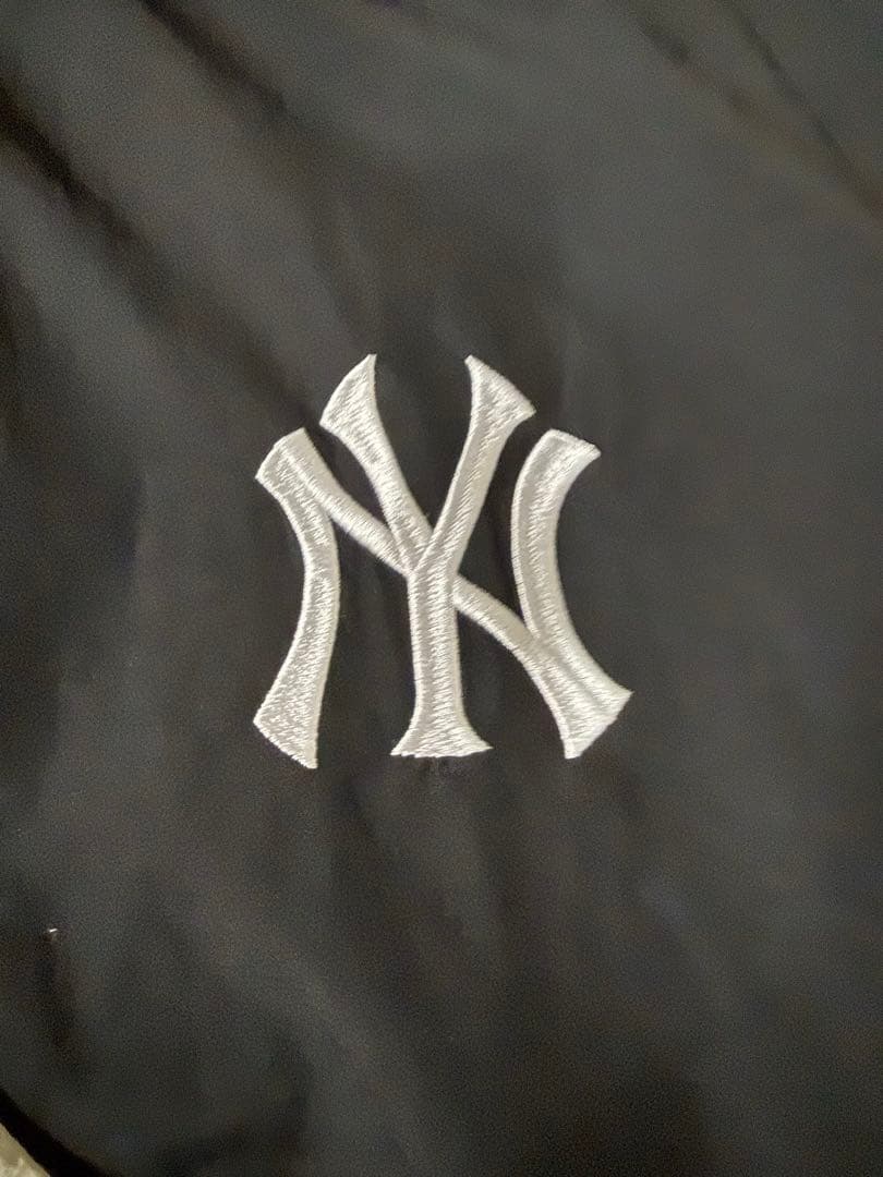 値下げ 美品 ニューヨーク・ヤンキース ジャージ上下セット L 黒
