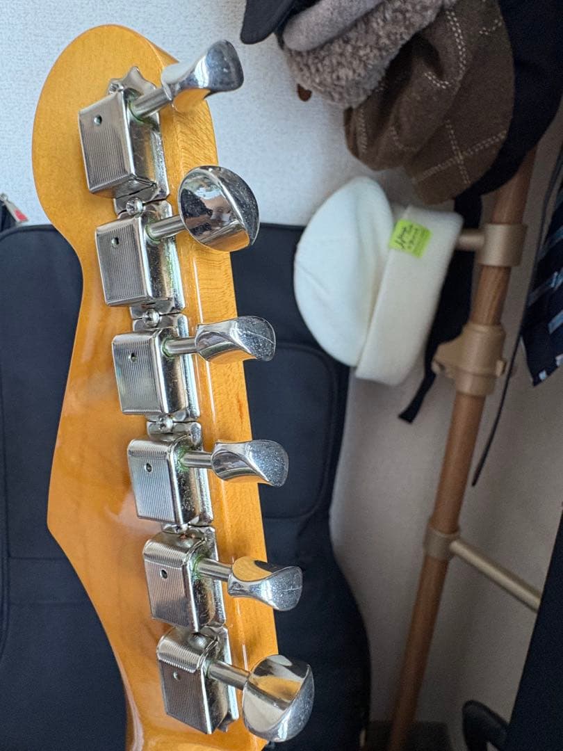 ギター Fender Japan ST62 Shell Pink