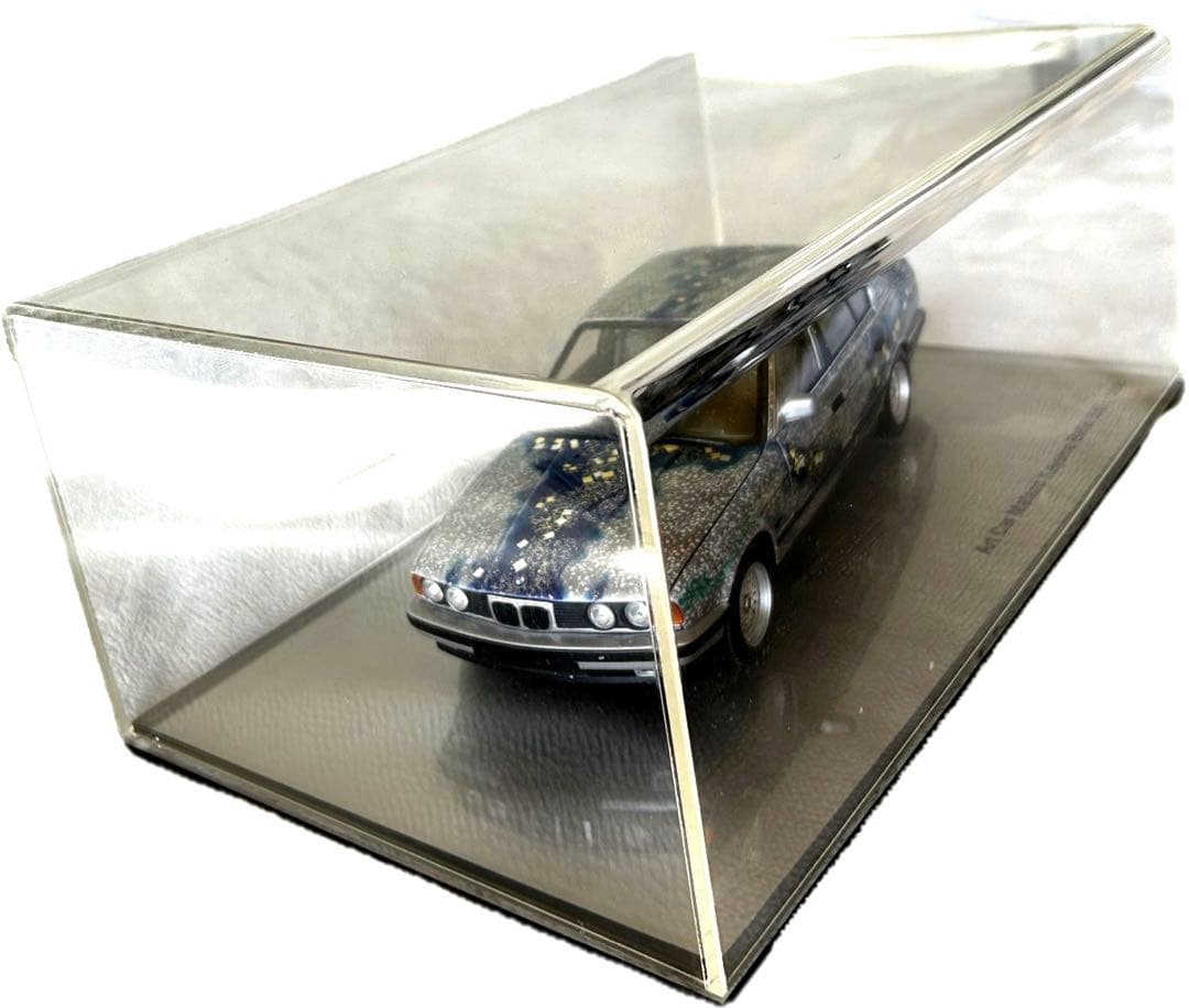 加山又造作　アート模型＋カー冊子  ５シリーズ完成品