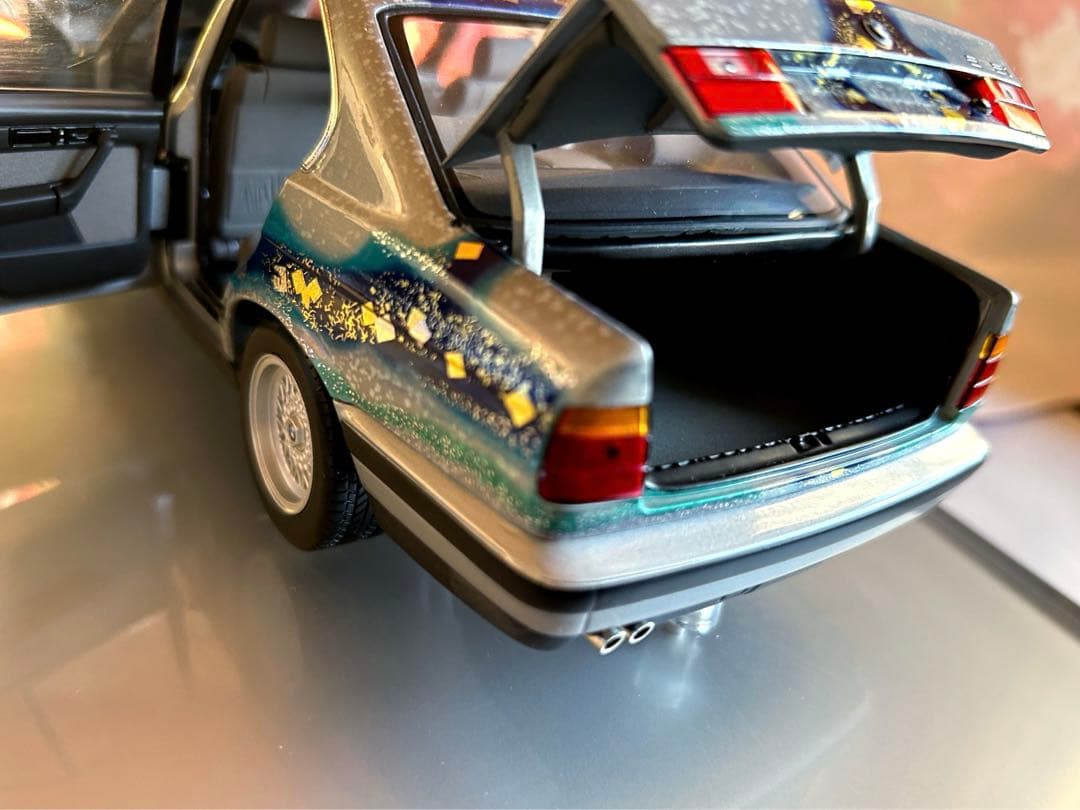 加山又造作　アート模型＋カー冊子  ５シリーズ完成品