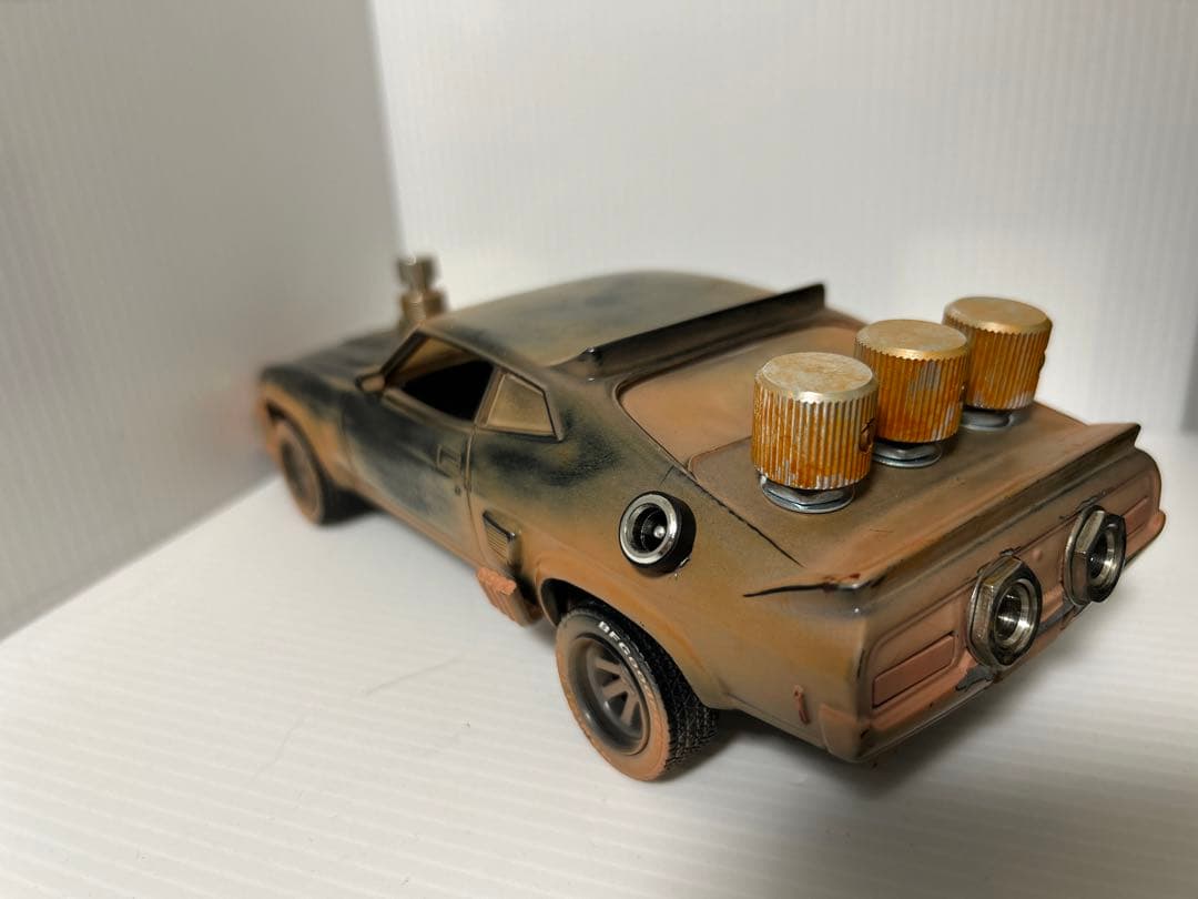 LAST of V8 FUZZ MADMAX インターセプター