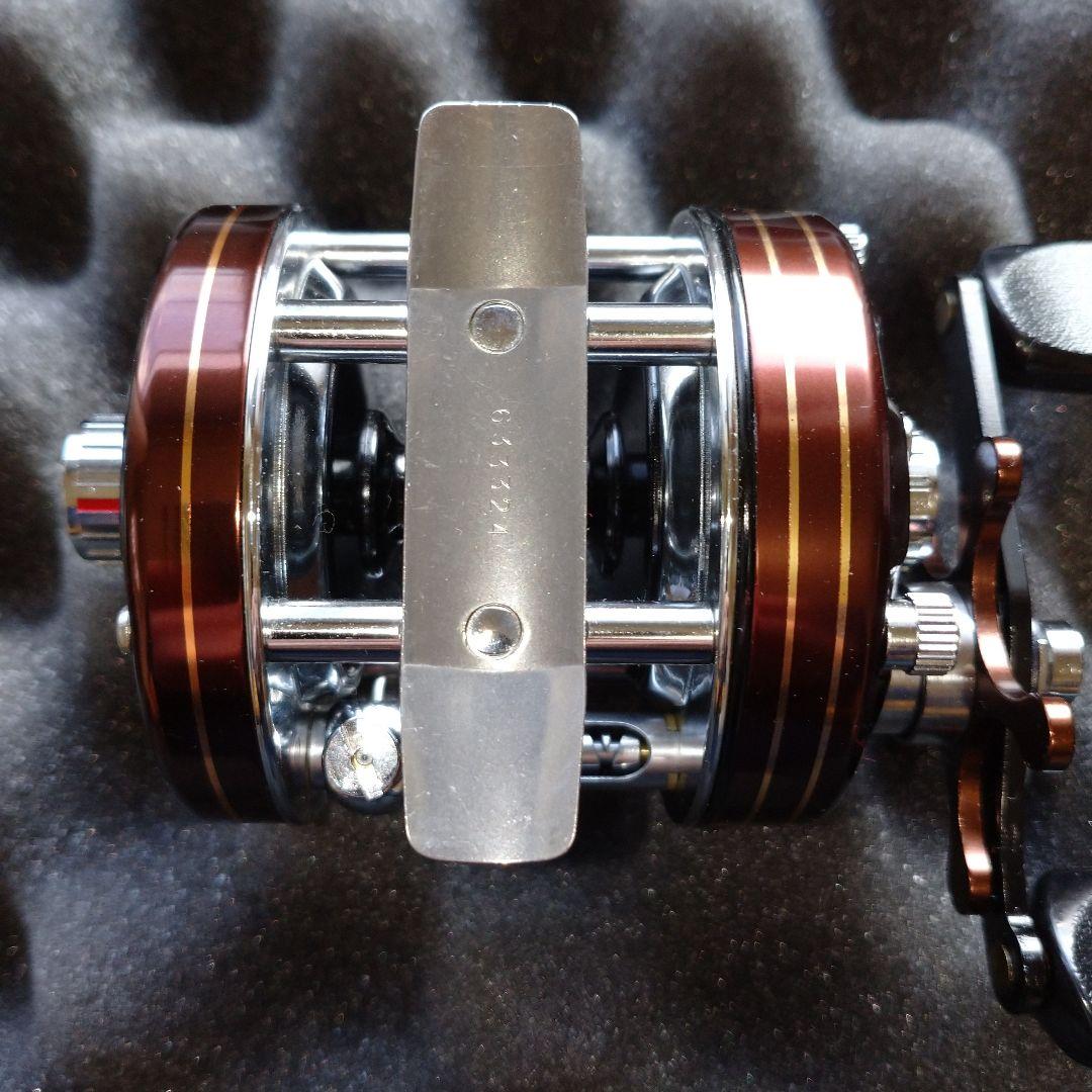 ダイワ ミリオネア5HS 新品未使用 デッドストック オールドリール