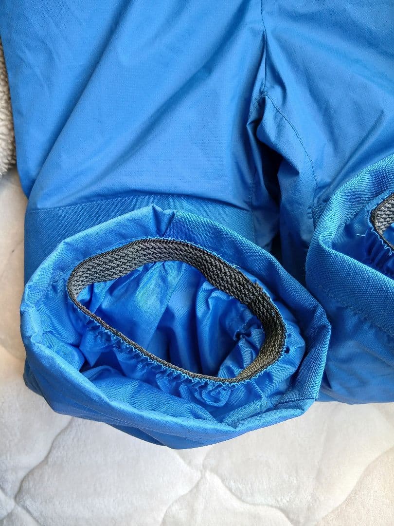 新品コロンビア　スキーウェアセット　上下　ジュニア　キッズ　100 スノーウェア