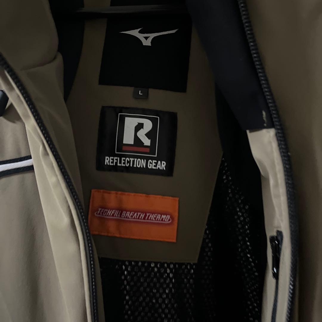 ミズノ　ダウンジャケット　スポーツ