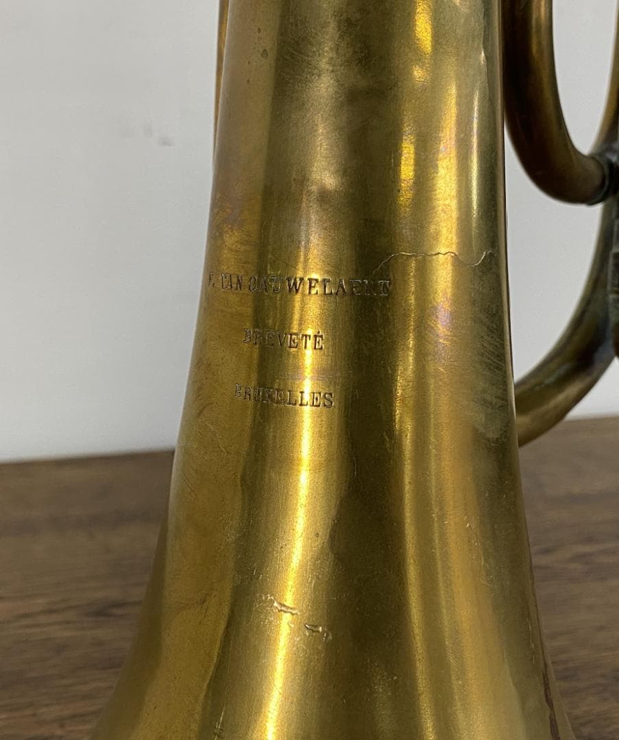 フランス アンティーク ホルン F.Van Cauwelaert オブジェ