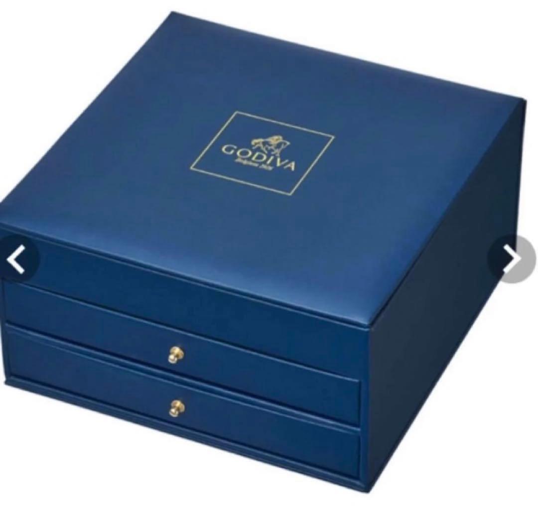 期間限定品　ゴディバ ラグジュアリーボックス チョコレート　定価23,396円