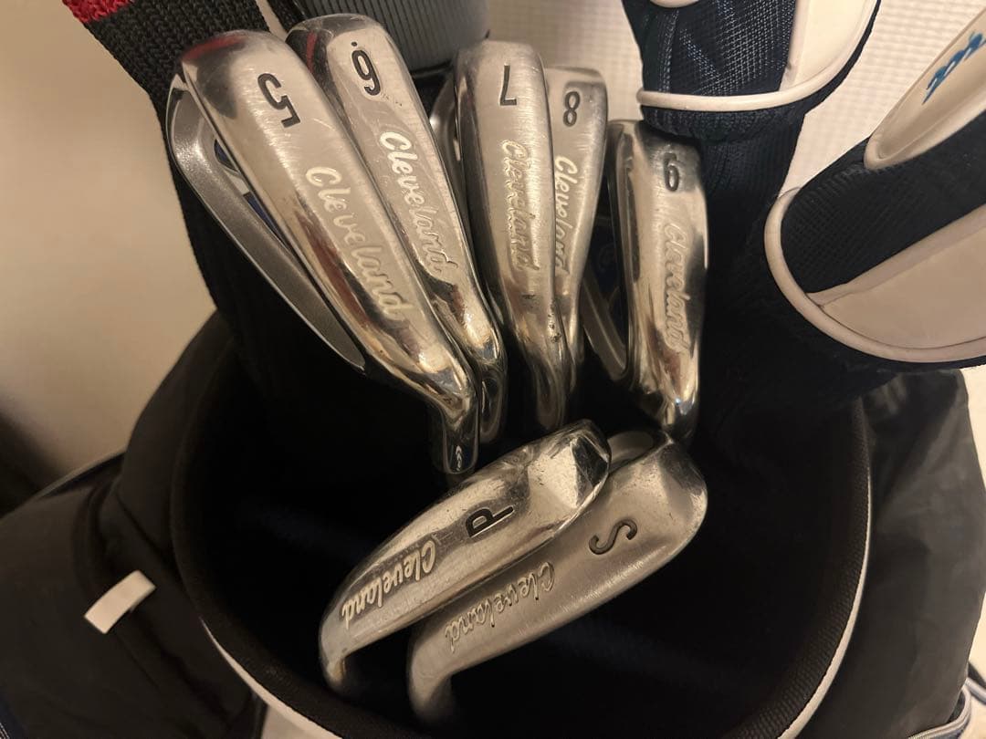 Cleveland ゴルフバッグ・クラブセット