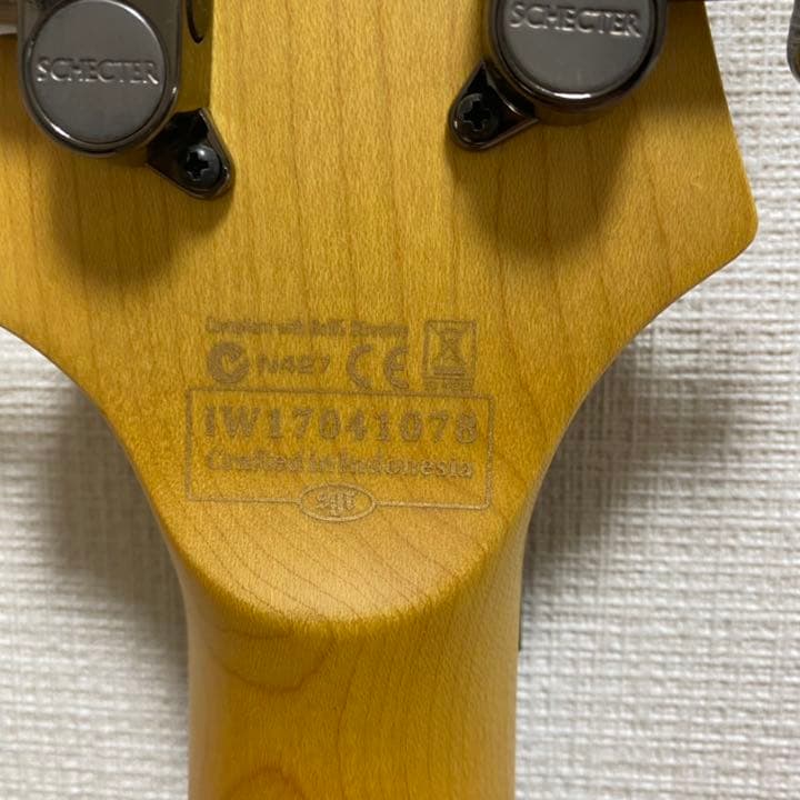 Schecter レフティ　ギター 左利き
