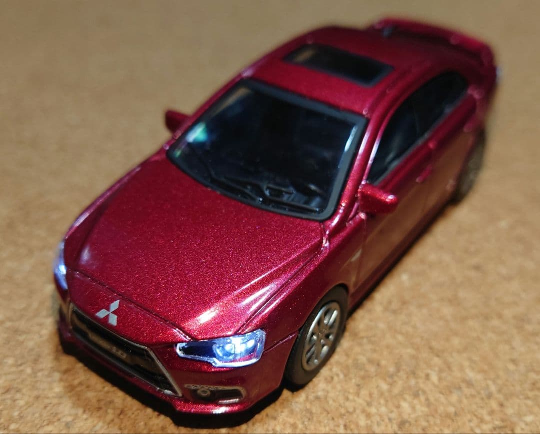 三菱海外仕様 ギャランフォルティス メタリックレッド ミニカー