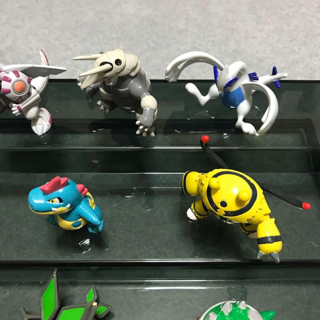 ポケモン　モンコレ　ギラティナ　ボスゴドラ　カイリキー　ビブラーバ　10体セット