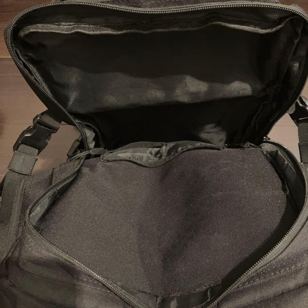 BUILT FOR ATHLETES バックパック ブラック