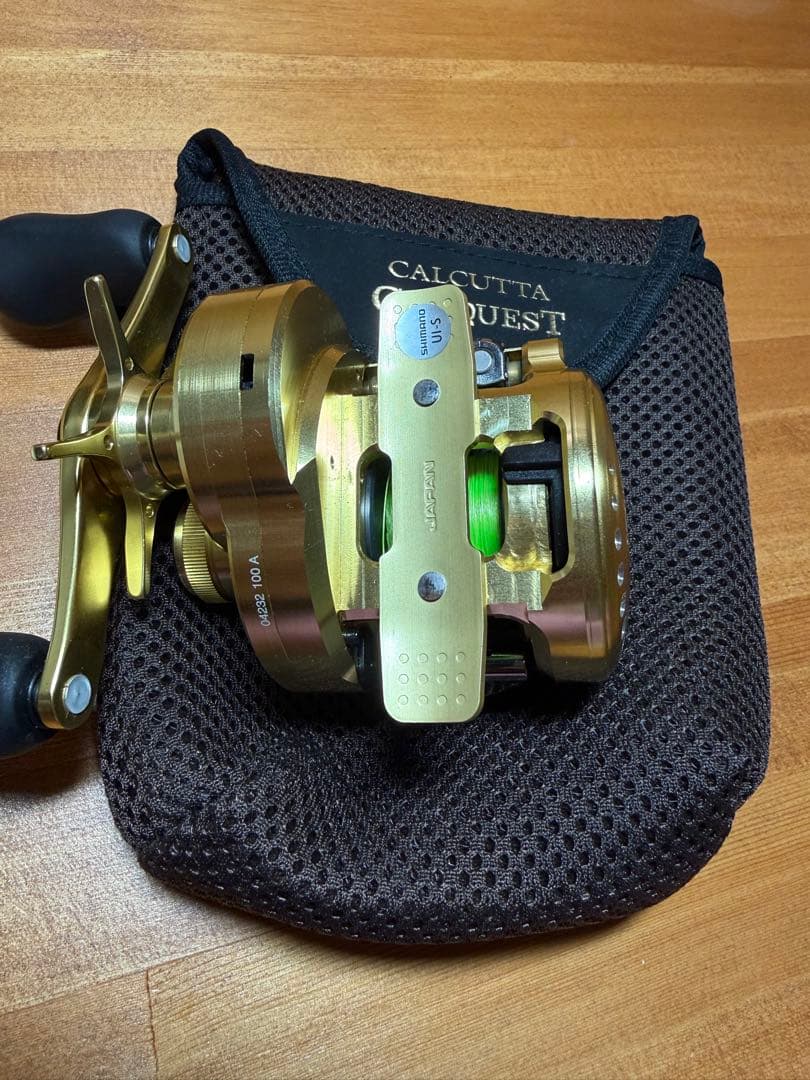 シマノ　21 カルカッタ コンクエスト 100 RIGHT