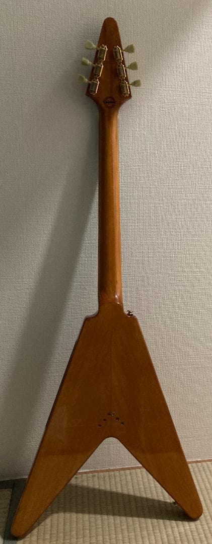 Epiphone コリーナ フライングV