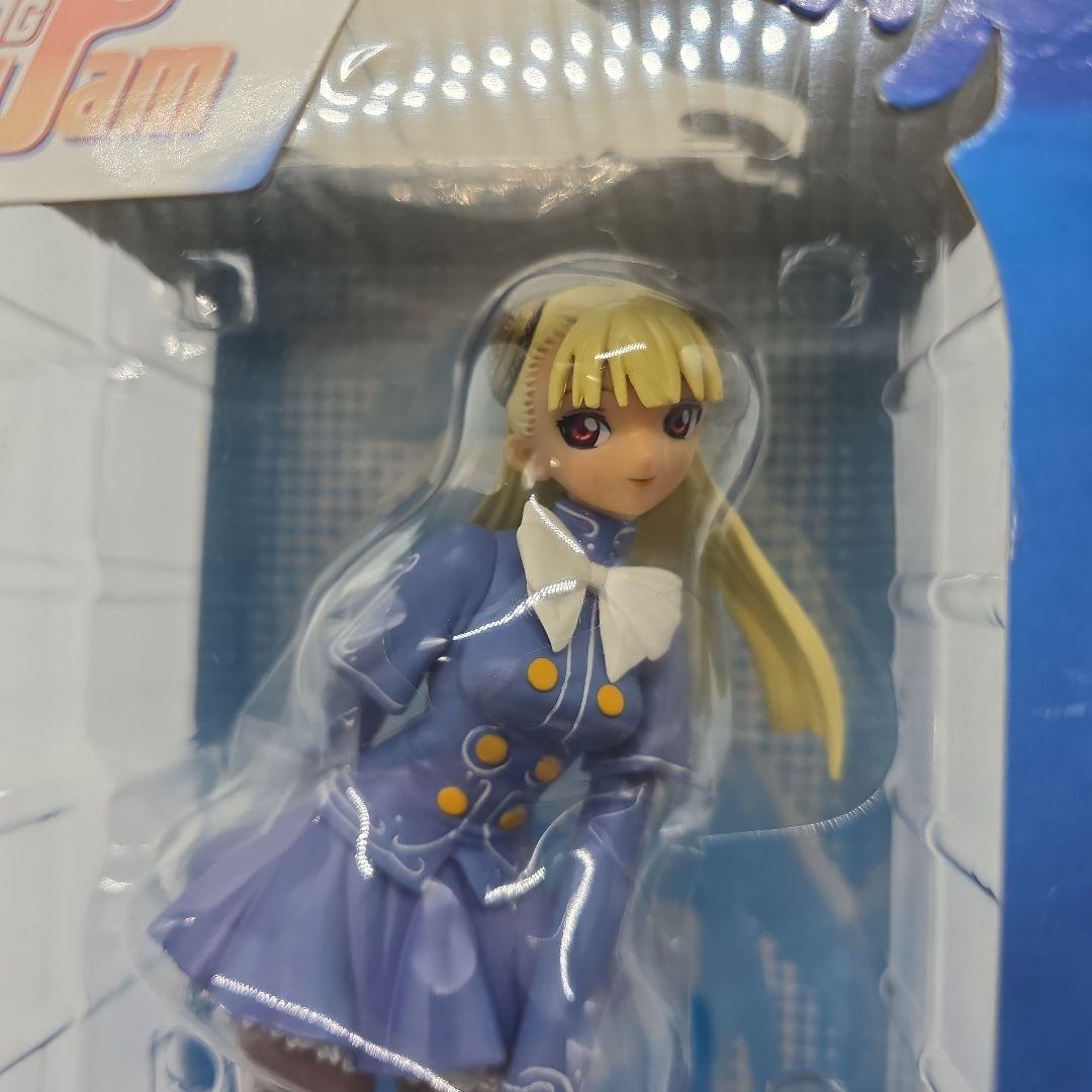 カプコンガールズスタチュー　イングリッド　フィギュア